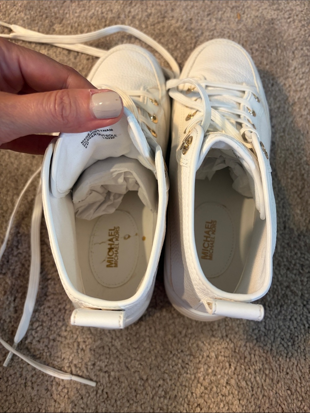 Michael Kors Shea White Leather High Top Sneakers Gold Hardware Size 6 - Picture 6 of 7